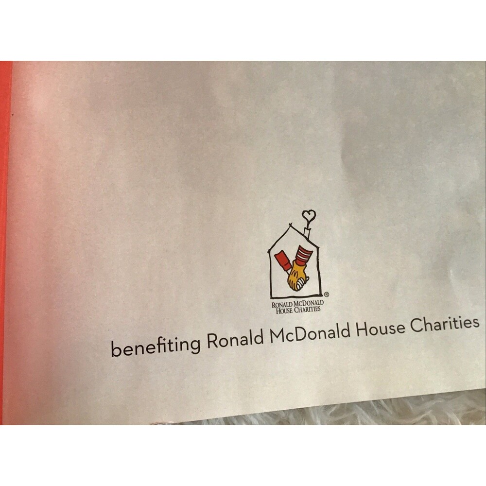 Southern Living Christmas Cookbook (Dillard’s) 2018 Hard Cover - Picture 3 of 16